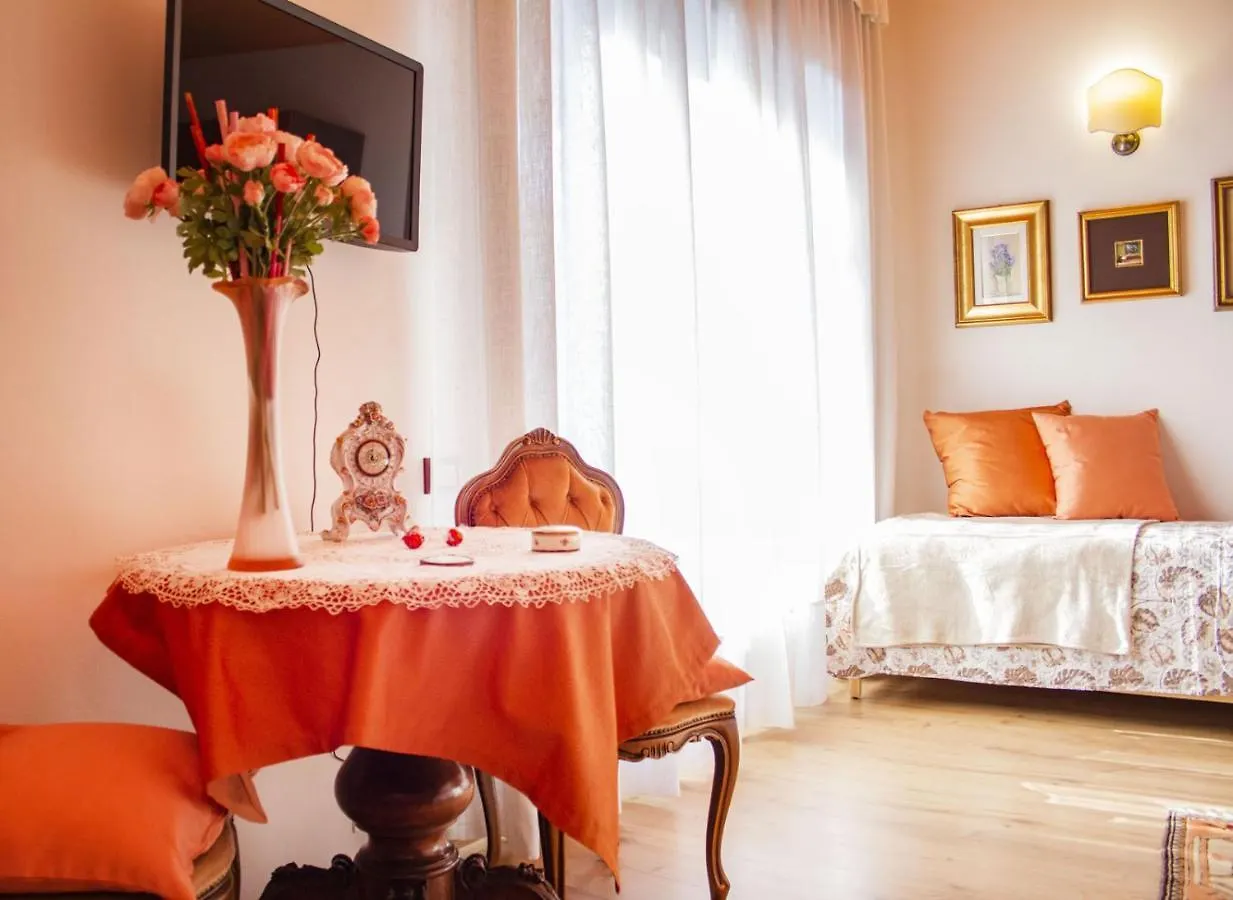 Oleandro Bed & Breakfast Silea